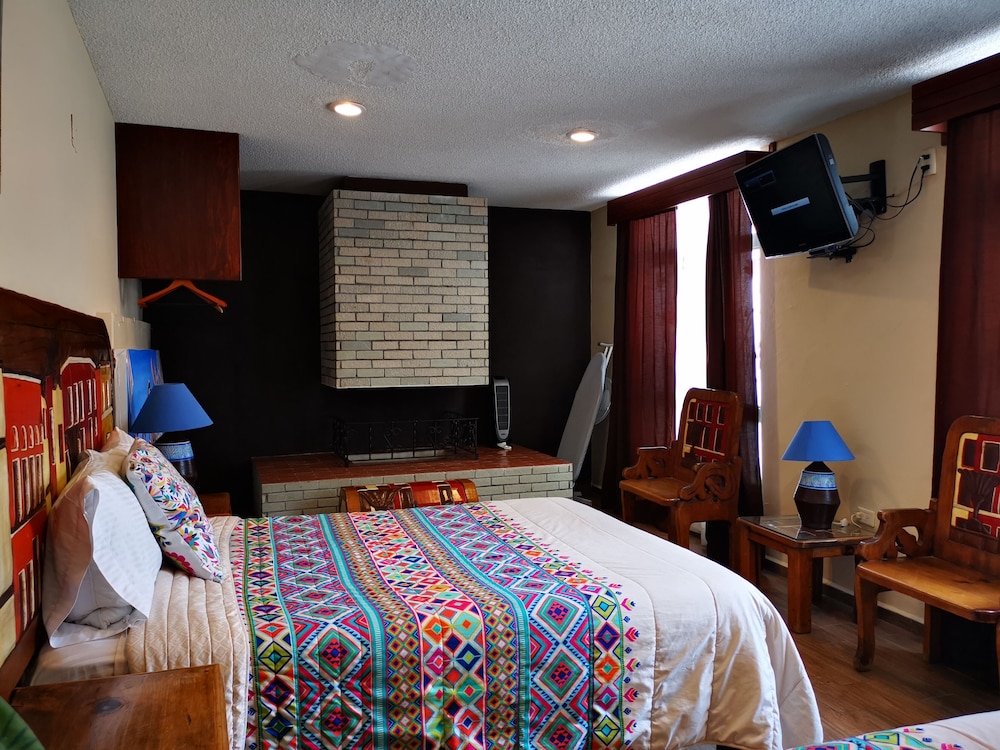 Exclusive Quadruple Room, 2 Double Beds, Non Smoking (Blanco) photo 2