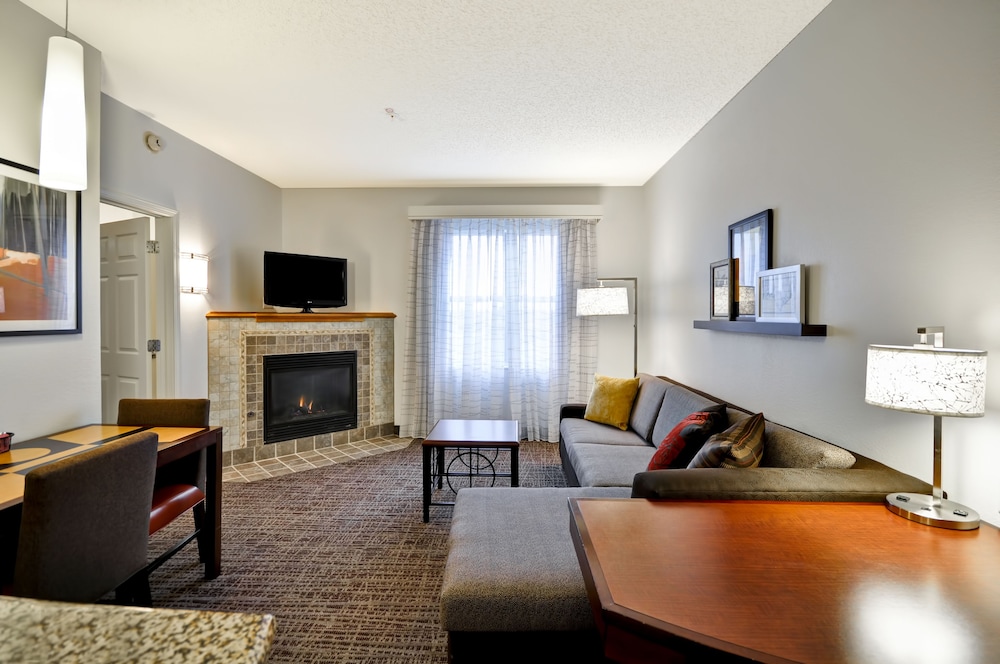 Suite, 1 Bedroom (Hearing Accessible)