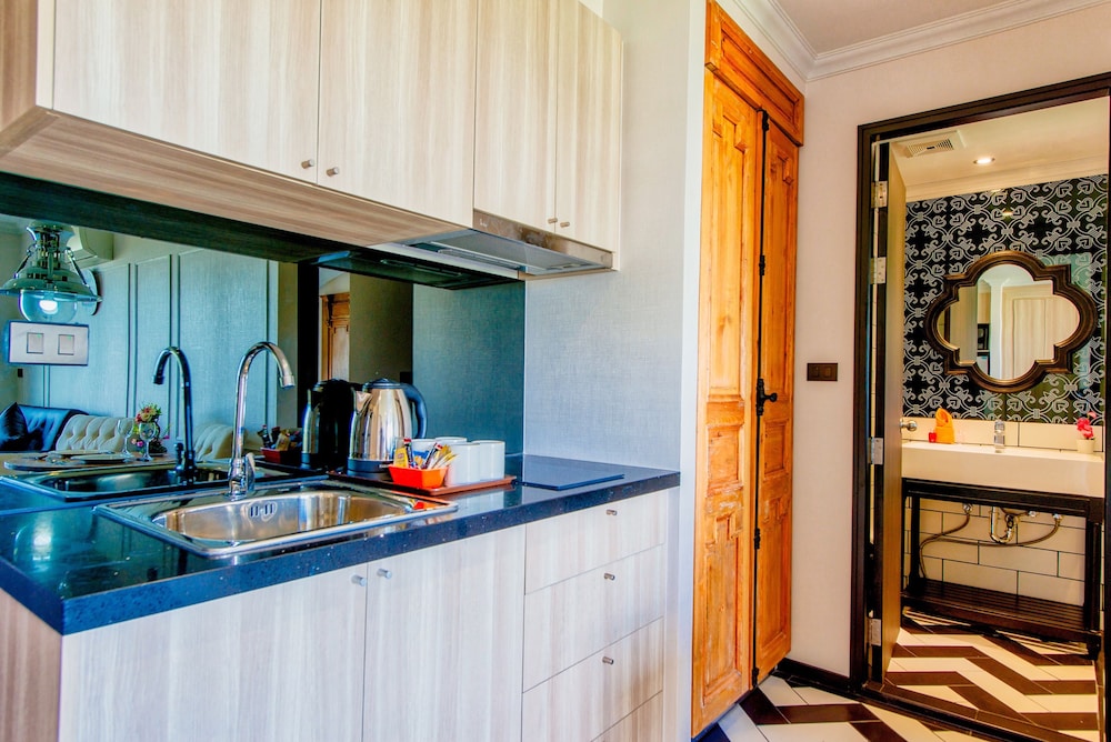 Deluxe Penthouse, River View photo 3