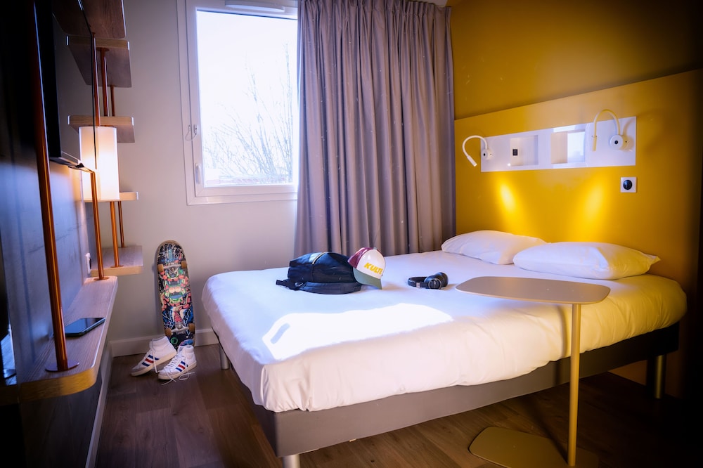 Triple Room, Multiple Beds photo 3