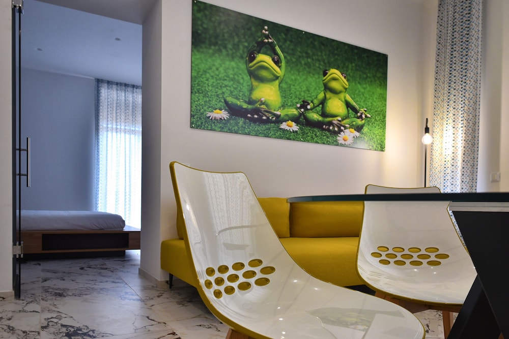 Exclusive Apartment, 1 Bedroom, Annex Building - Photo 1
