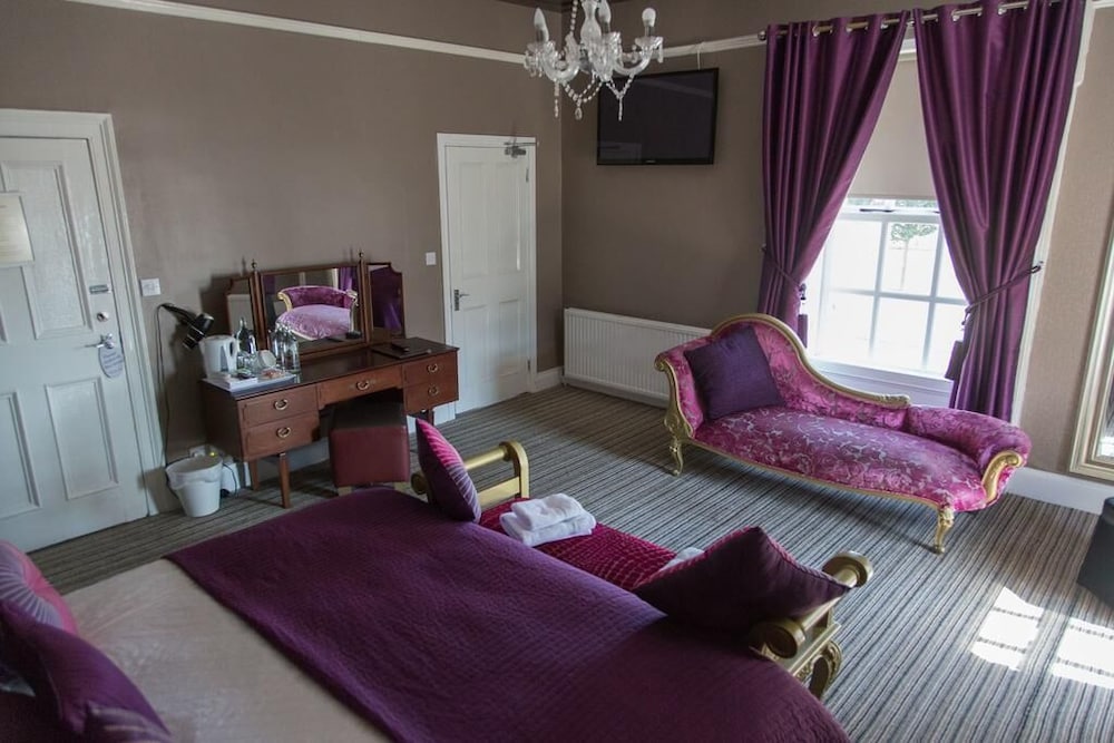 Honeymoon Suite (First floor) photo 1
