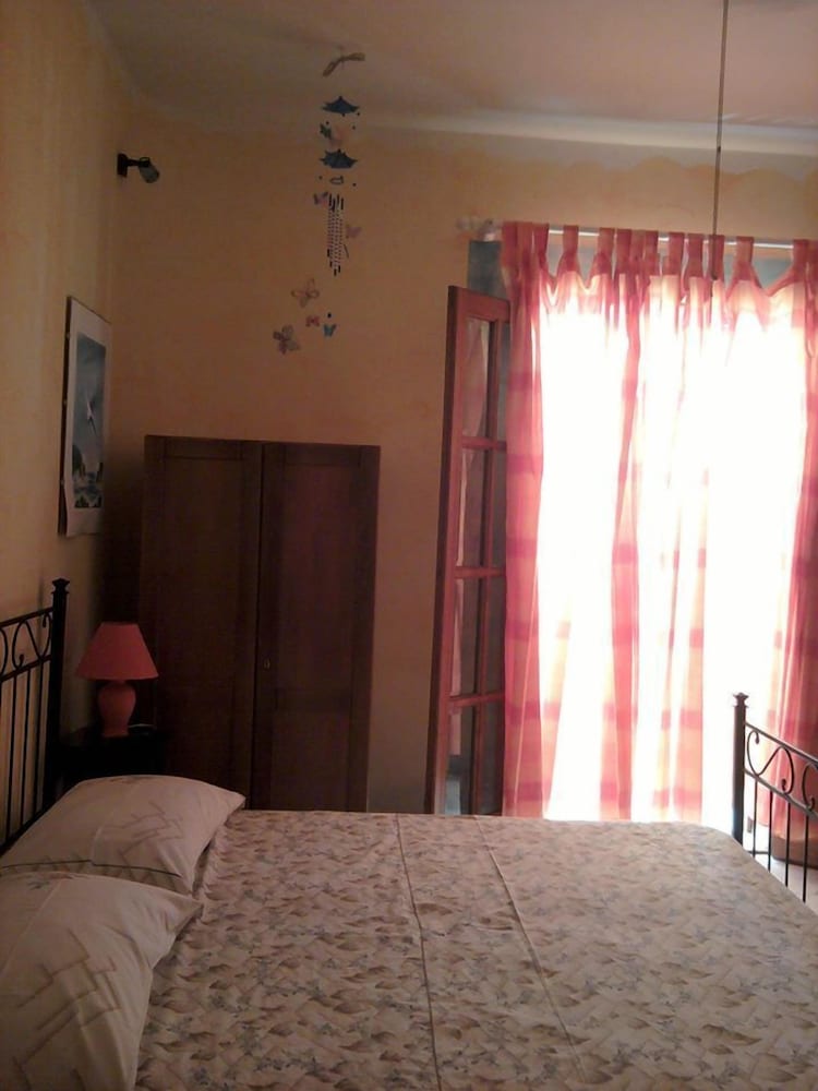 Triple Room, Sea View - Photo 1