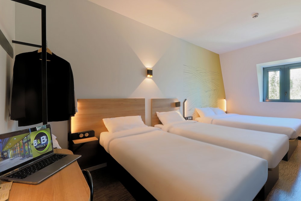 Quadruple Room, Non Smoking - Photo 8