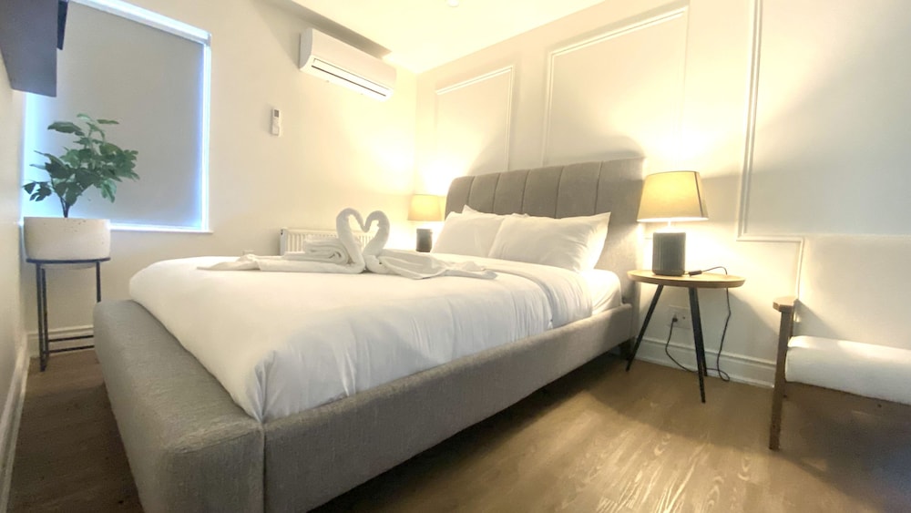 Premium Room - Photo 7