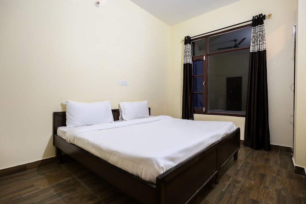 Double Or Twin Room photo 3