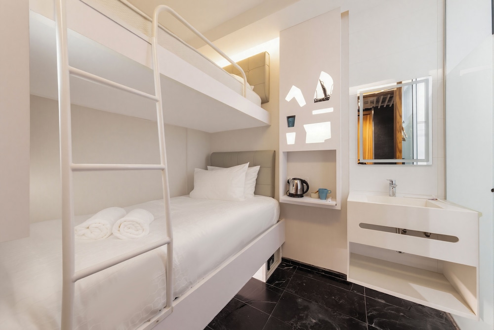 Comfort Shared Dormitory photo 2