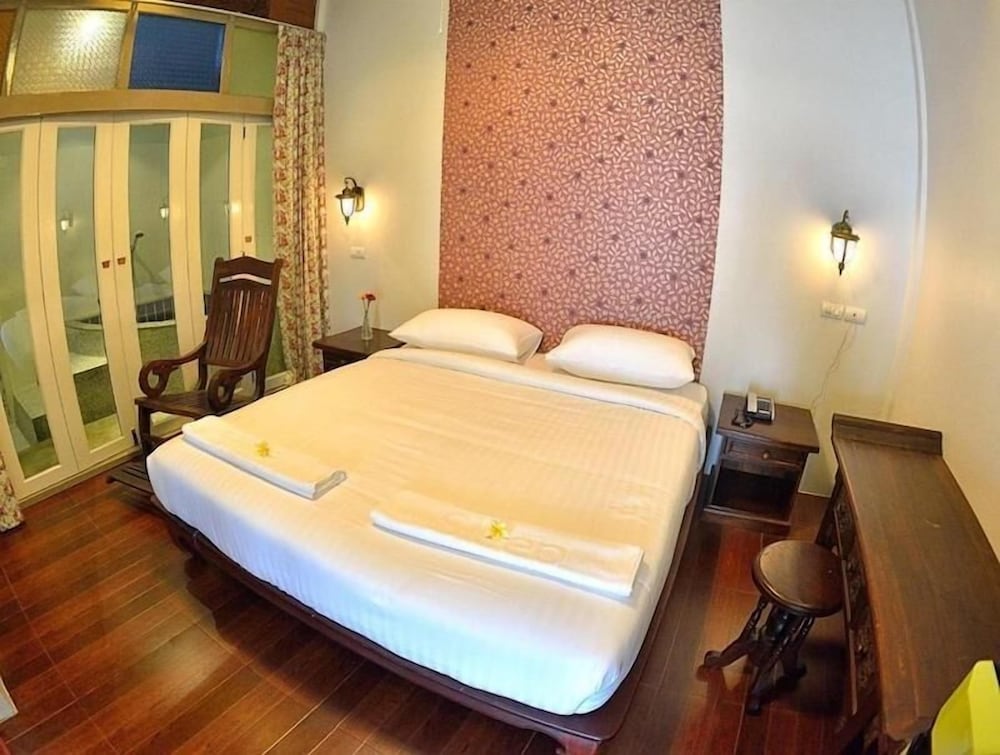 Deluxe Double Room photo 2