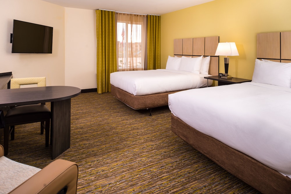 Studio Suite, 2 Queen Beds, Accessible (Communications) photo 1