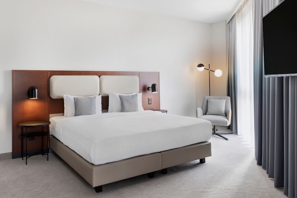 Suite, 1 Bedroom photo 1