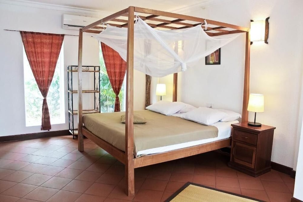 Deluxe Bungalow photo 1