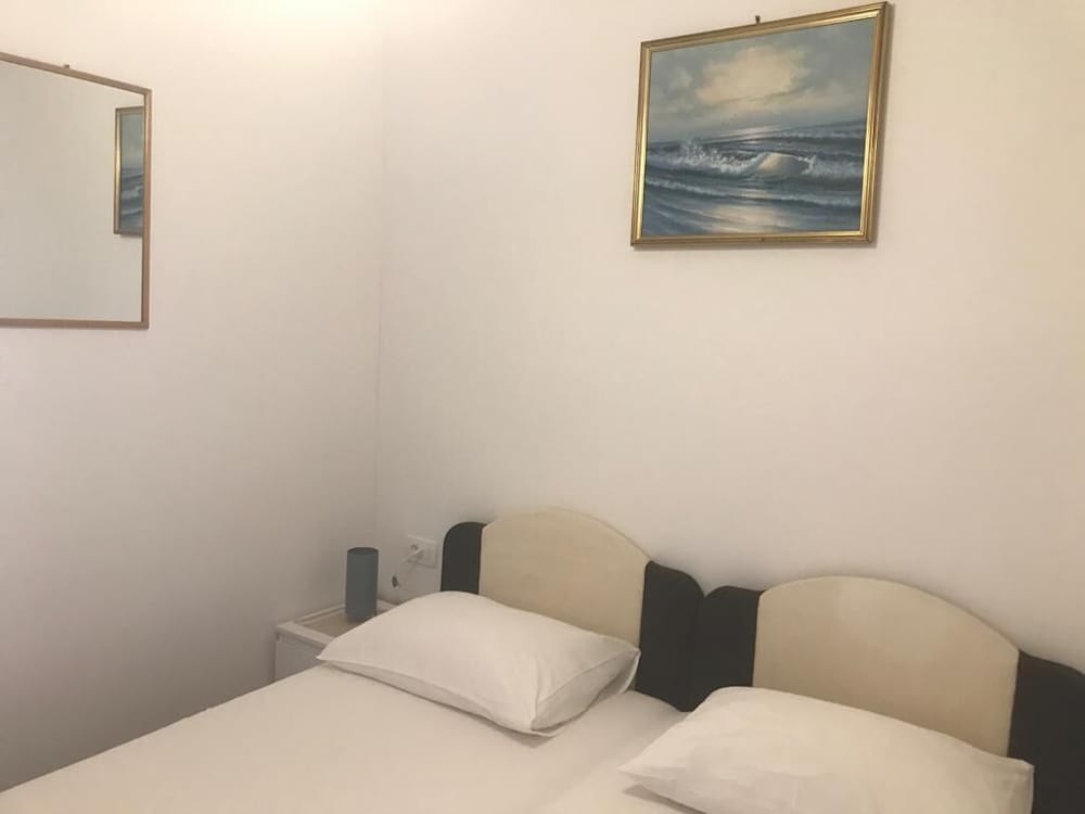 Apartment, 3 Bedrooms, Terrace