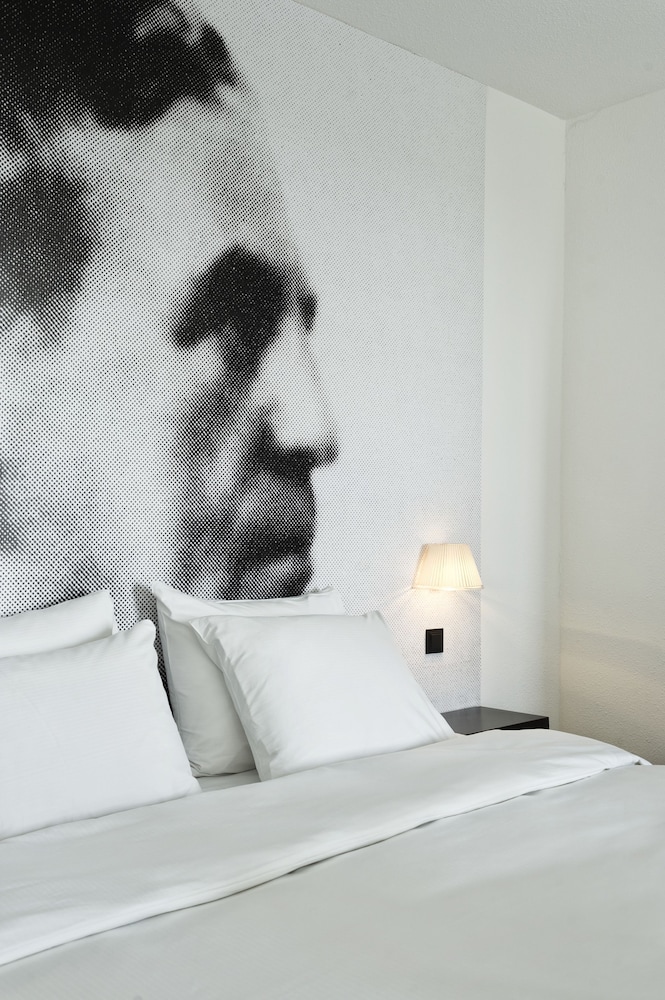 Founders Junior Suite - Photo 2