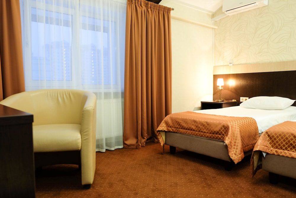 Comfort Twin Room photo 3