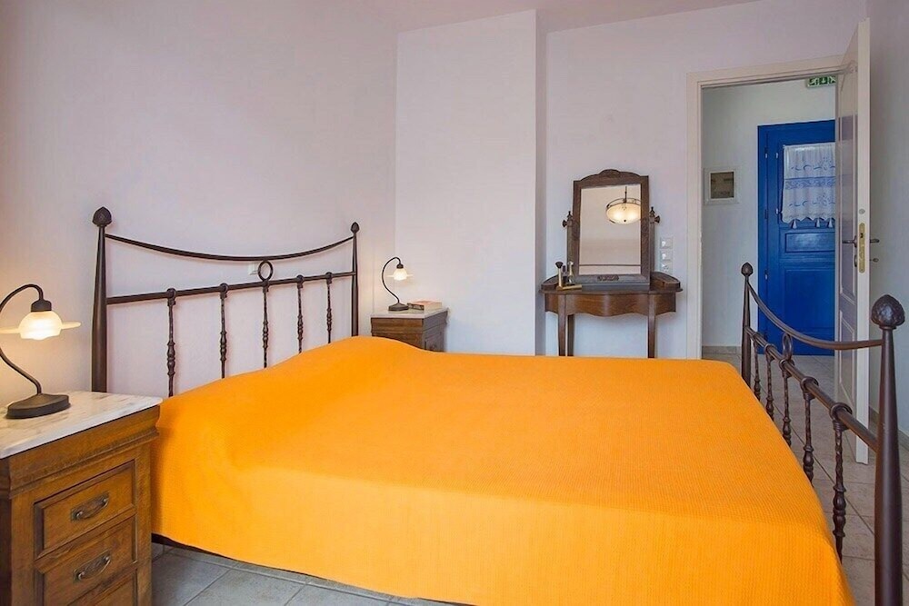 Apartment, 1 Bedroom, Partial Sea View photo 1