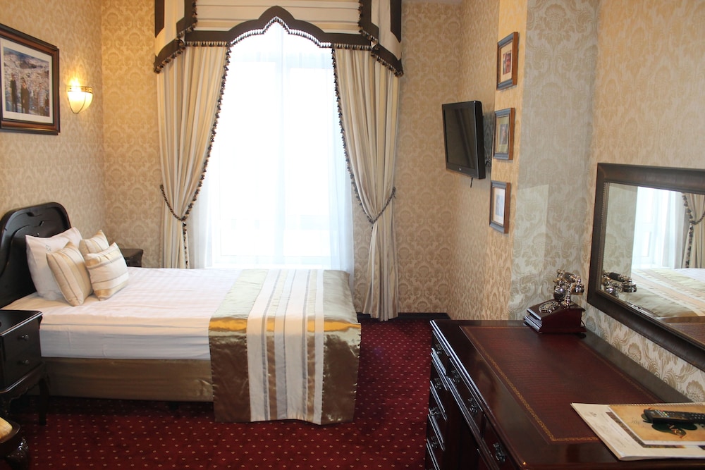Suite, 1 Bedroom photo 2