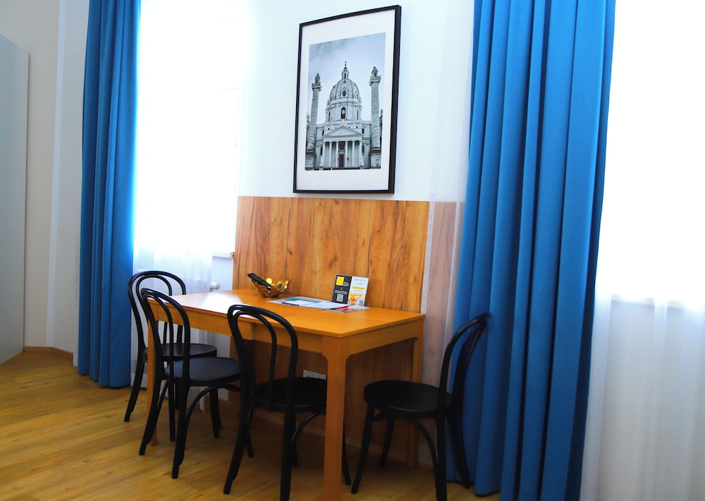2 Rooms XXL