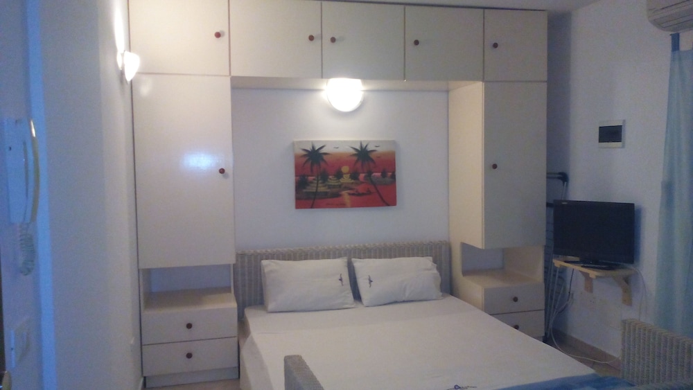 Standard Studio, 1 Double Bed, Kitchenette photo 2