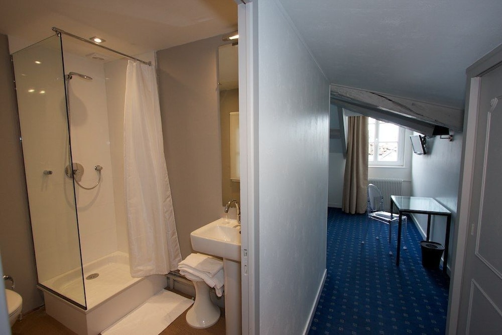 Quadruple Room, 2 Double Beds photo 2
