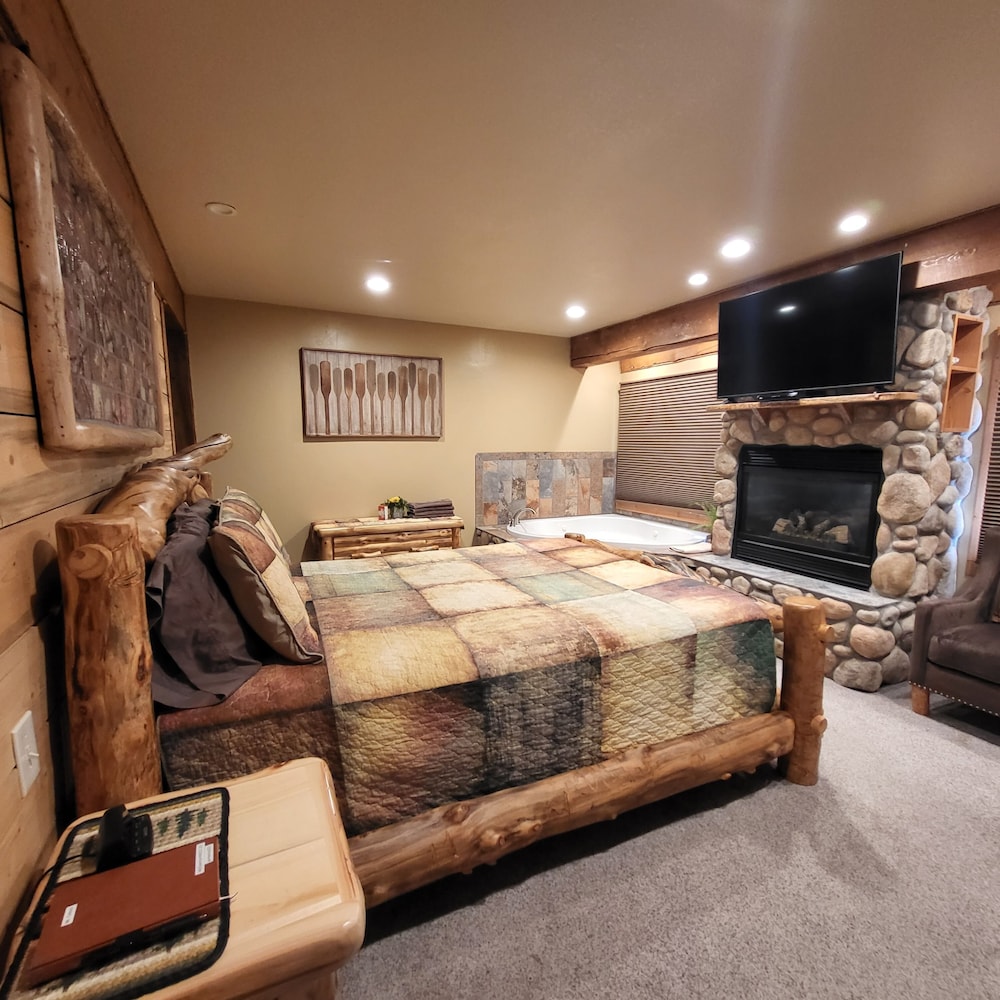 5. Mt. Oxford Room photo 3