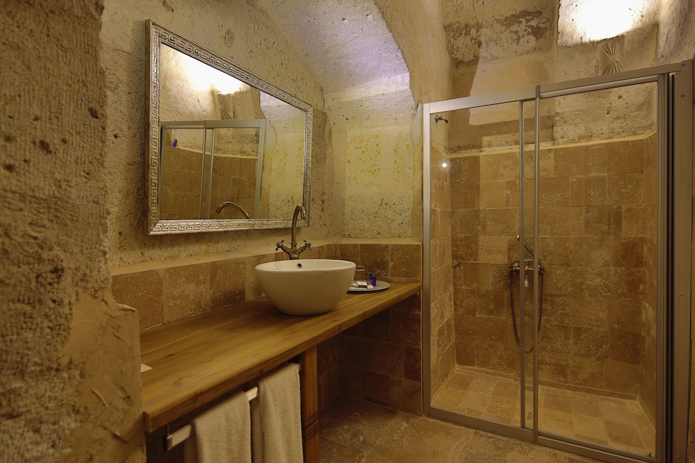 Standard Room (Stone Arch) photo 3