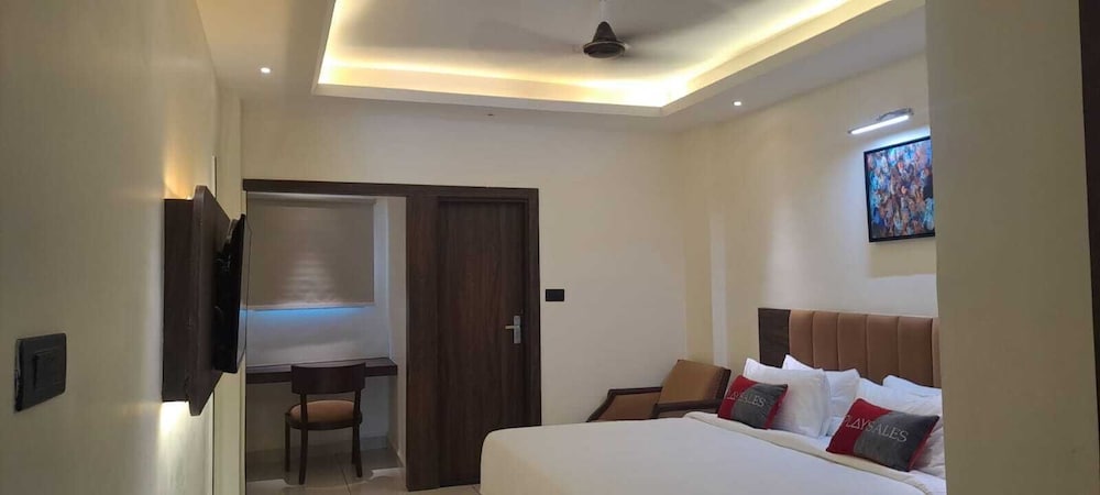 Premium Double Room, Balcony, Mountain View