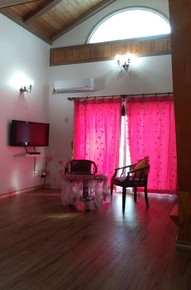 Duplex (Cinderella) photo 1