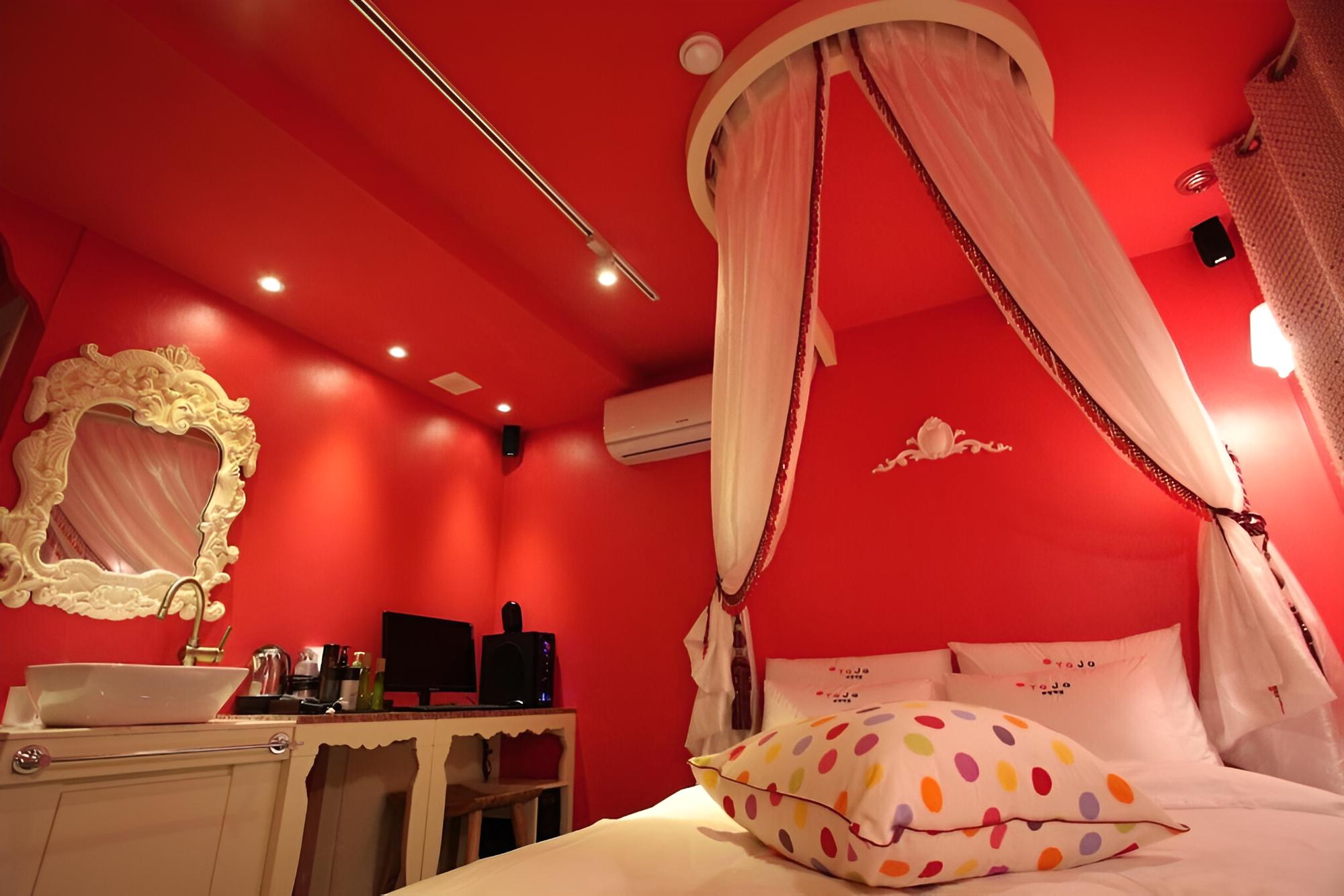 Room (standard Walk-in only (Netflix availa) - Photo 28