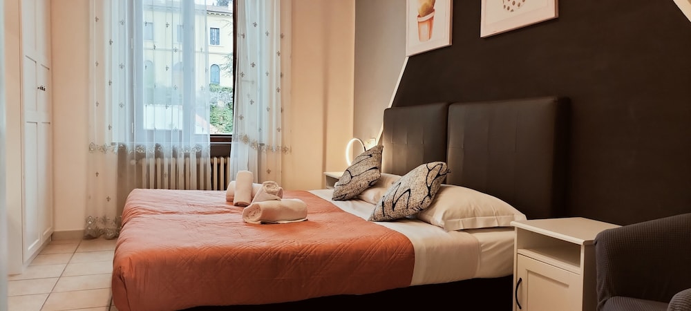 Double or Twin Room photo 1