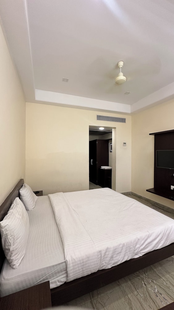 Executive Suite, Garden View photo 2