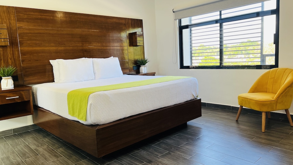 Standard Room - Photo 16