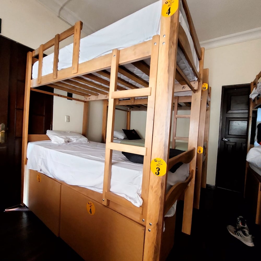 Basic Shared Dormitory, Multiple Bedrooms photo 3