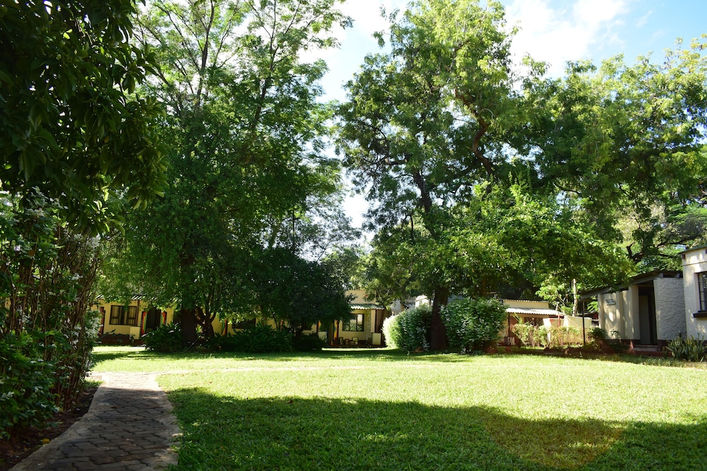 Teak Rooms photo 2