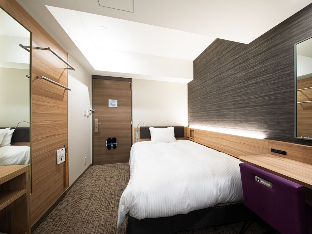 Semi Double Room C, Shower Only (No Bathtub), Non Smoking photo 1