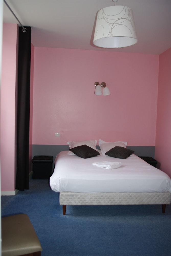 Standard Double Room photo 2