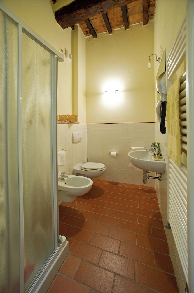Apartment, 2 Bedrooms - Photo 5