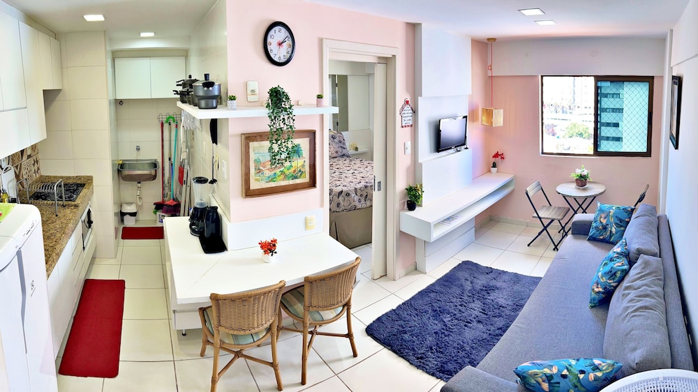APT 705
