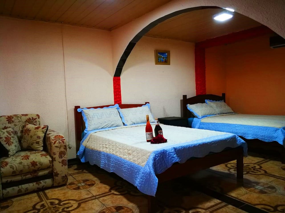 Basic Quadruple Room photo 1