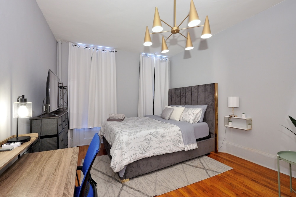 Apartment photo 1