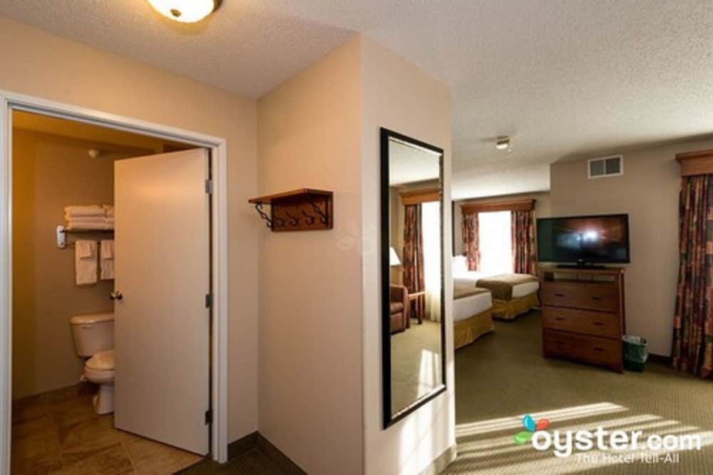 Studio, 2 Queen Beds, Non Smoking (Non-Accessible) - Photo 5