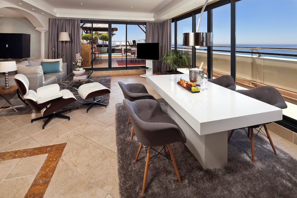 Suite Penthouse Sea View (Red Level Lounge Access)
