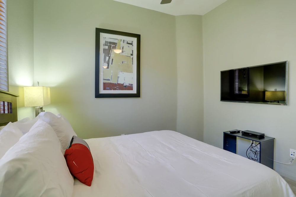 House, 3 Bedrooms photo 2