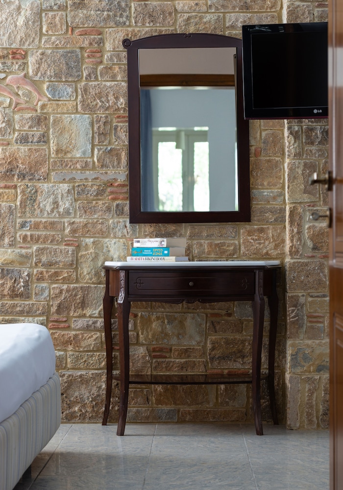 Bungalow, 1 Bedroom, Courtyard View (Outdoor Jetted Tub) photo 2