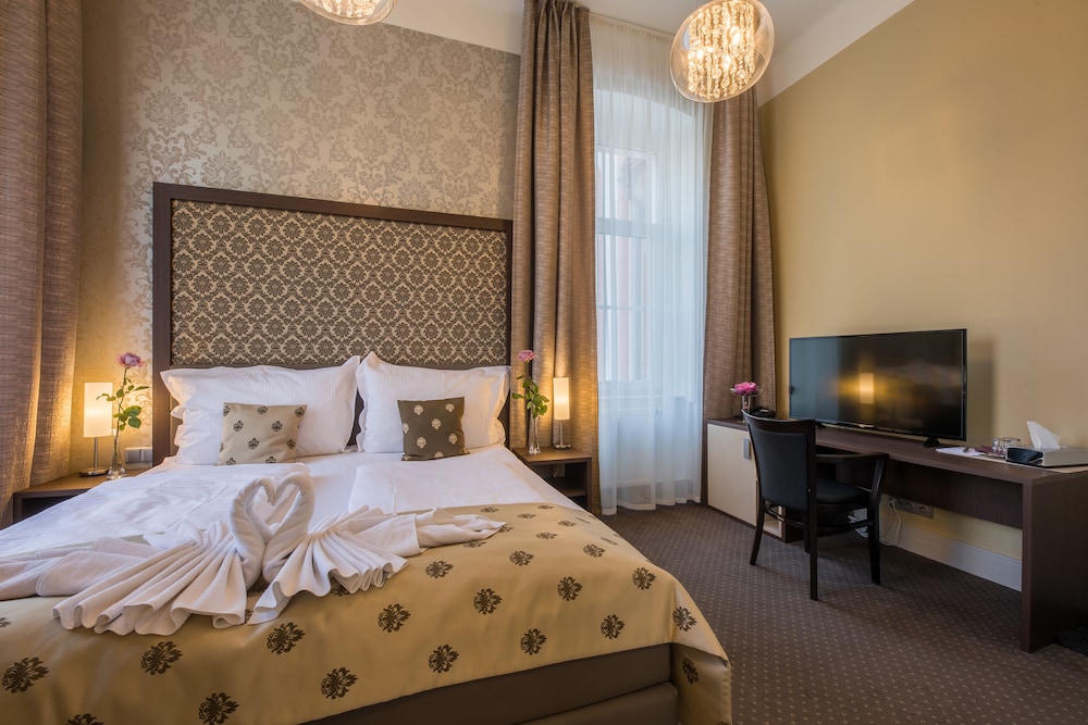 Executive Double or Twin Room photo 2