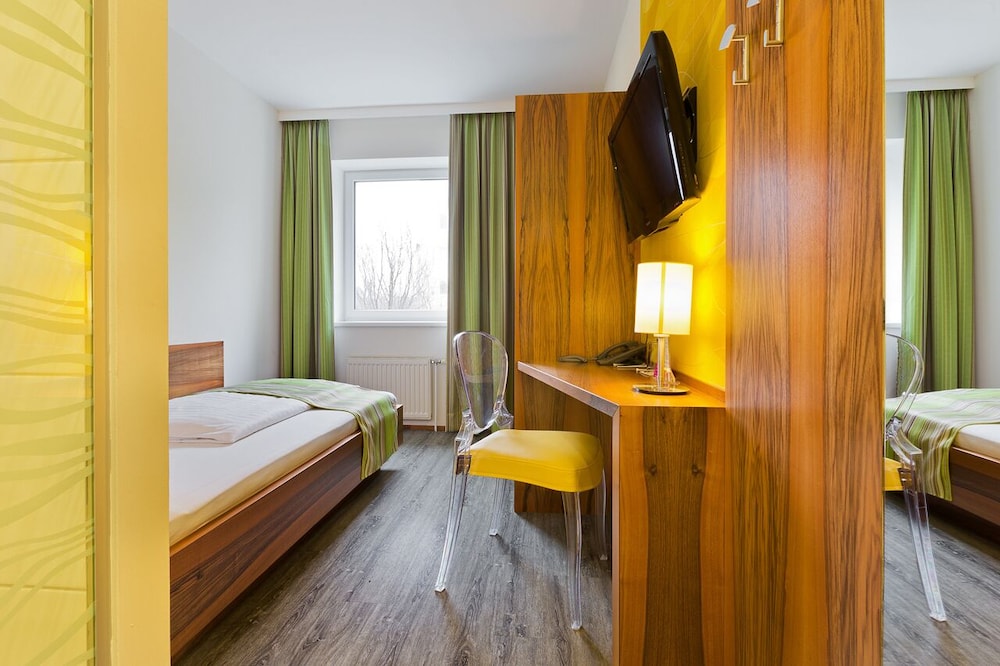 Business Single Room photo 3