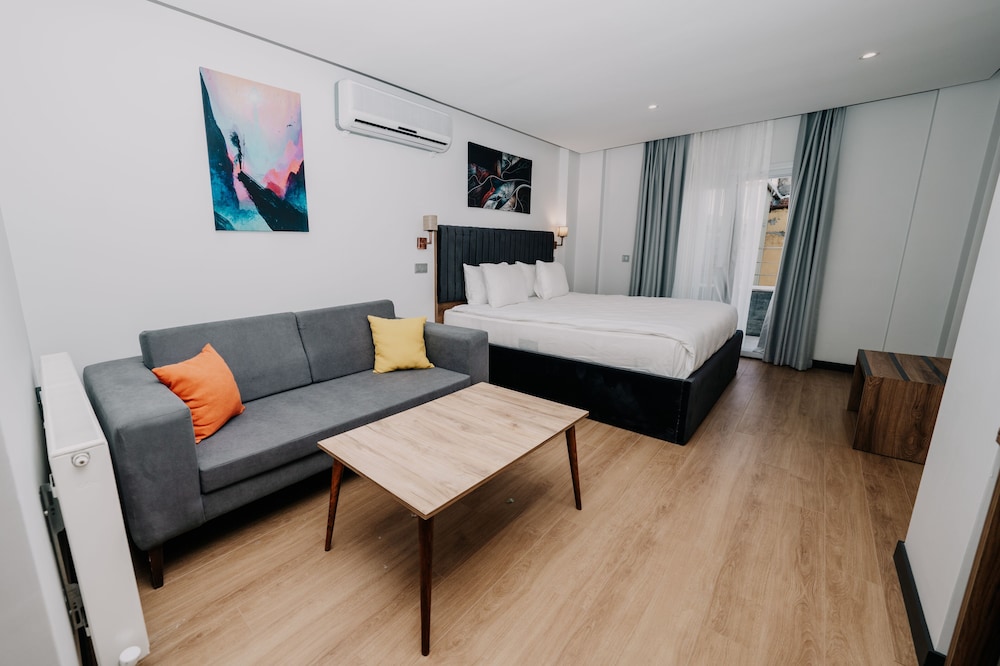 Standard Triple Room photo 1