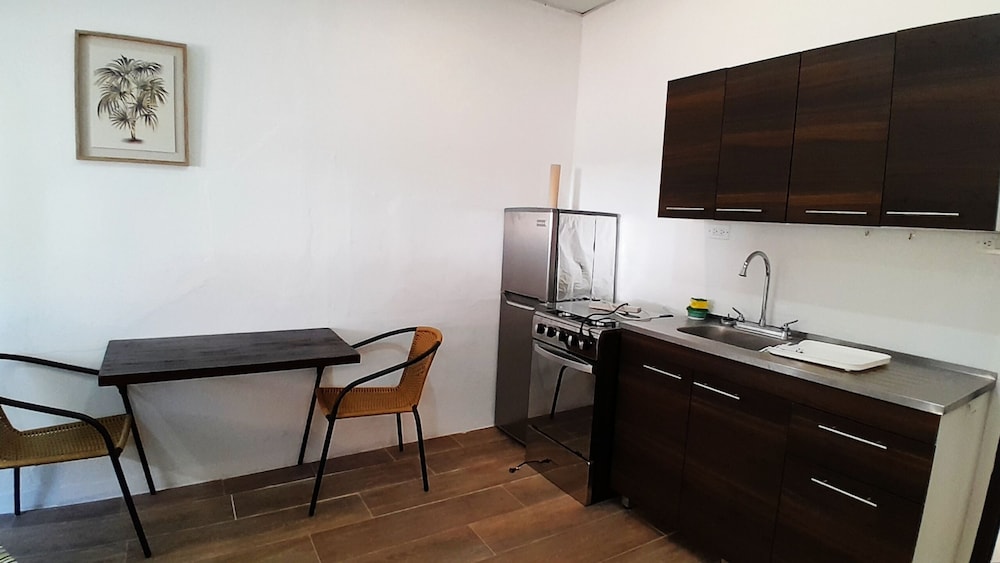 Economy Suite, Pool Access photo 3