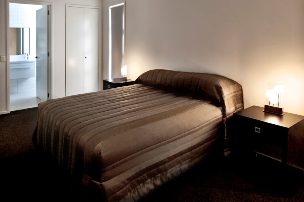 Apartment, 3 Bedrooms, Non Smoking photo 2