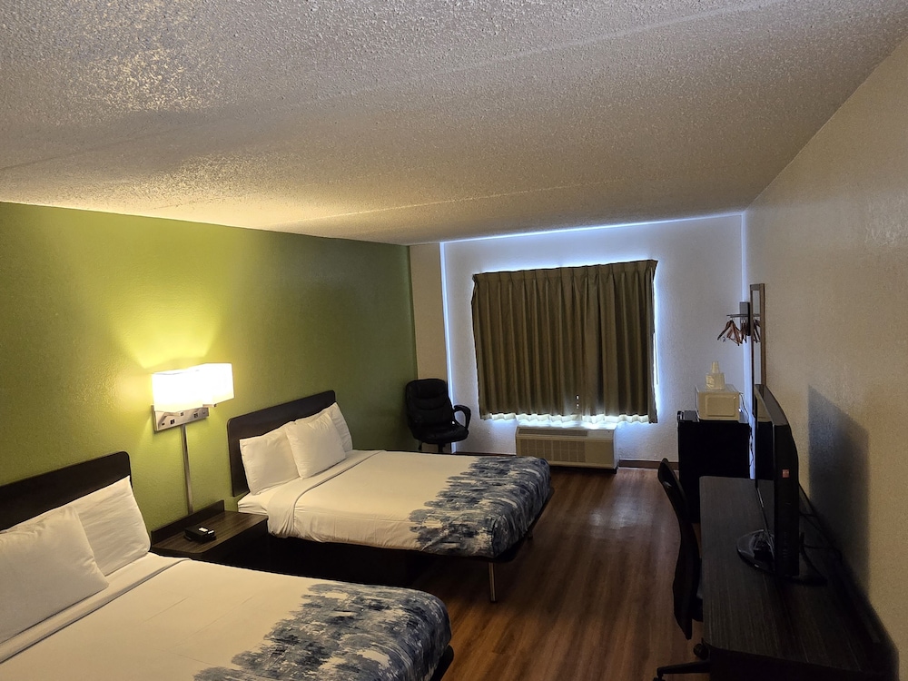 Standard Room, 2 Bedrooms, Non Smoking photo 1