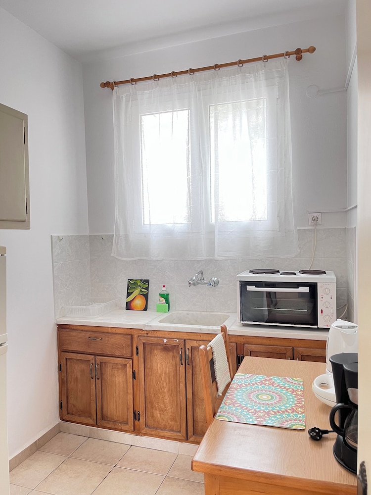 Apartment, Ground Floor (No4) photo 2
